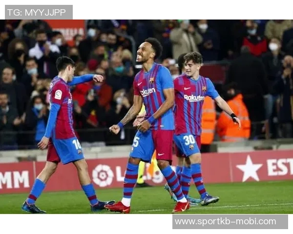 巴萨冬窗引援策略宁缺毋滥力求重现奥巴梅扬成功案例